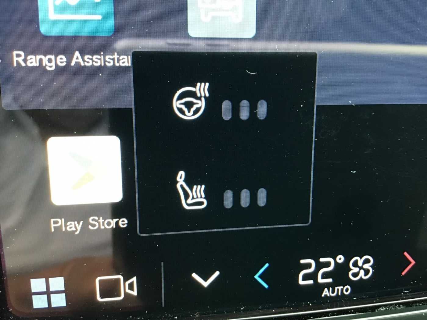Volvo  Core Recharge Pure Electric Stdhzg. Cam