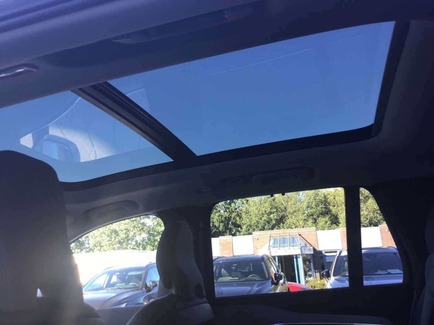 Volvo  T8 Plus Bright Recharge 7-Sitzer PanoDach