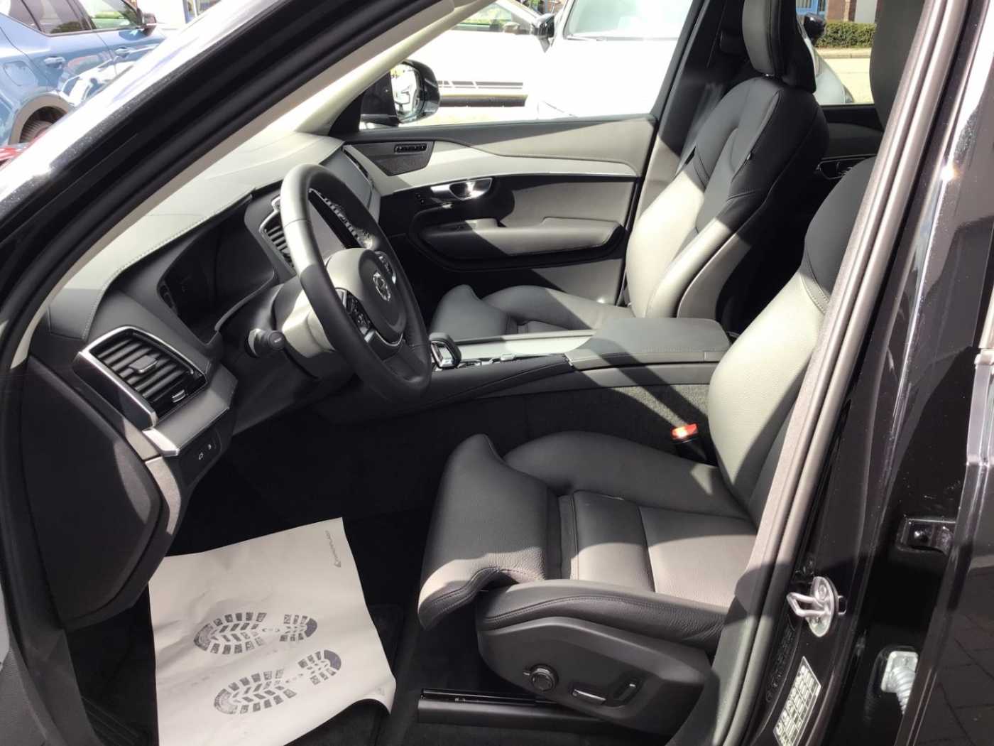Volvo  T8 Plus Bright Recharge AWD 7-Sitzer