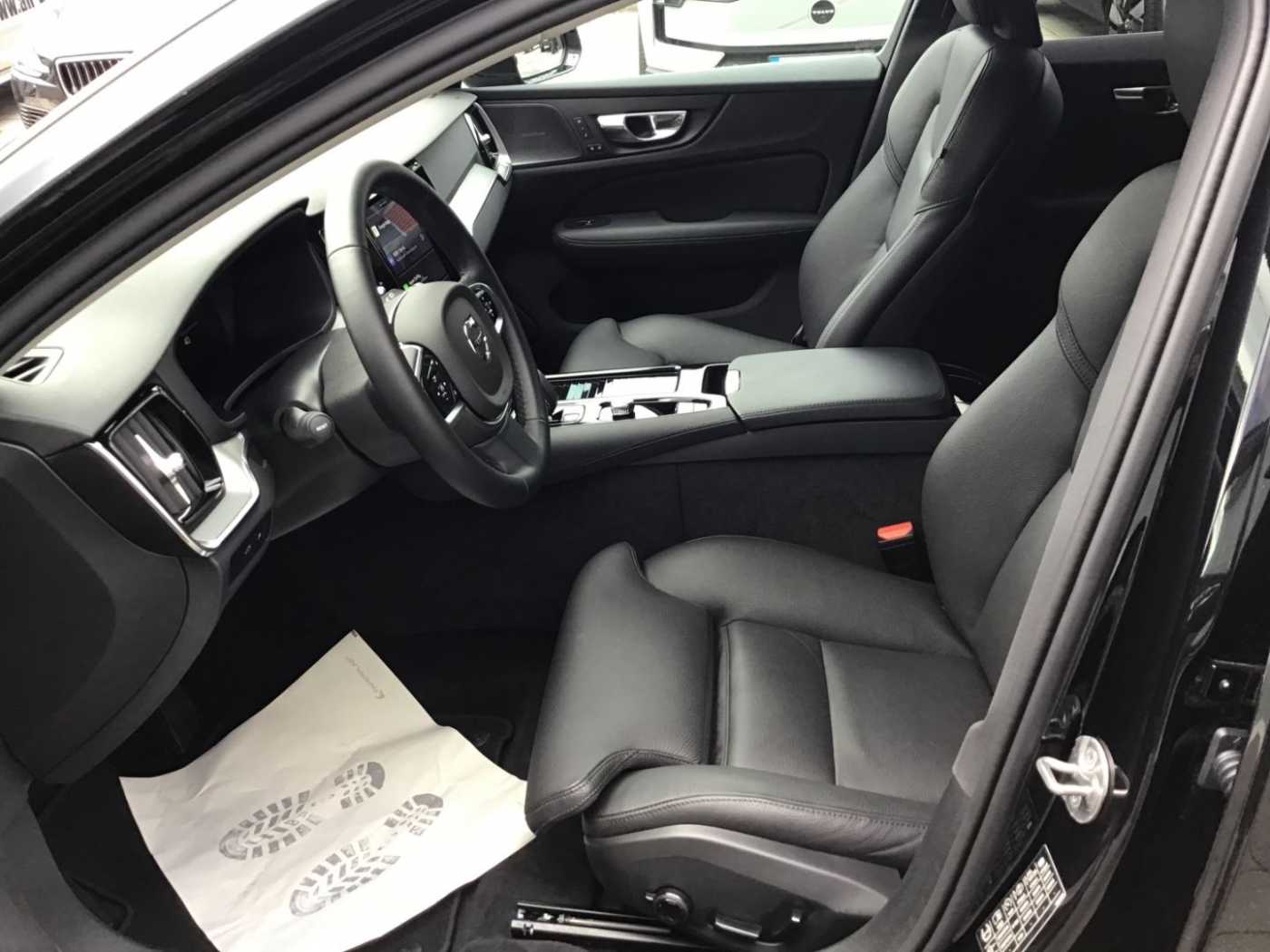 Volvo  T6 AWD Plus Dark Recharge Business-Paket