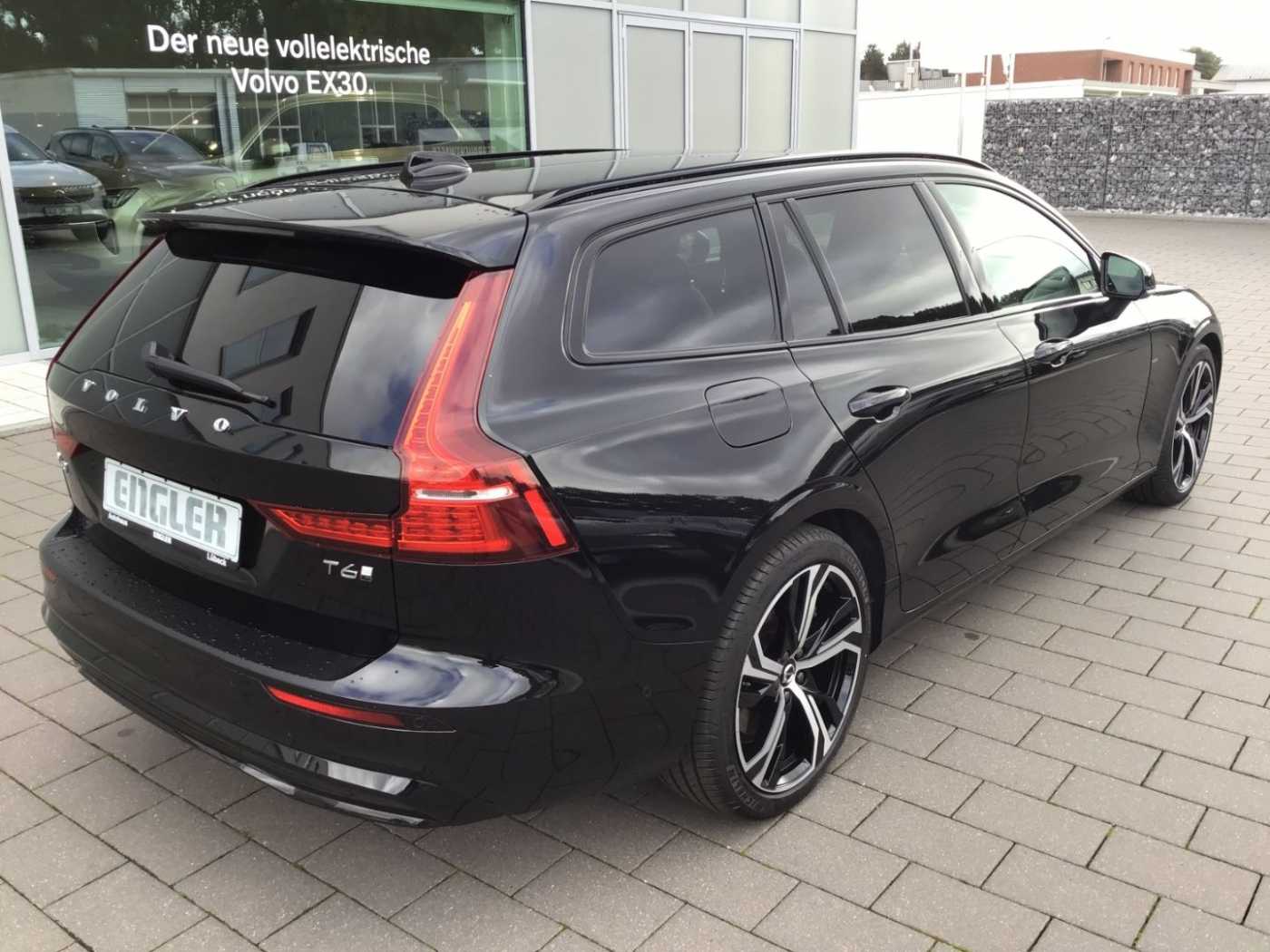 Volvo  T6 AWD Plus Dark Recharge Business-Paket