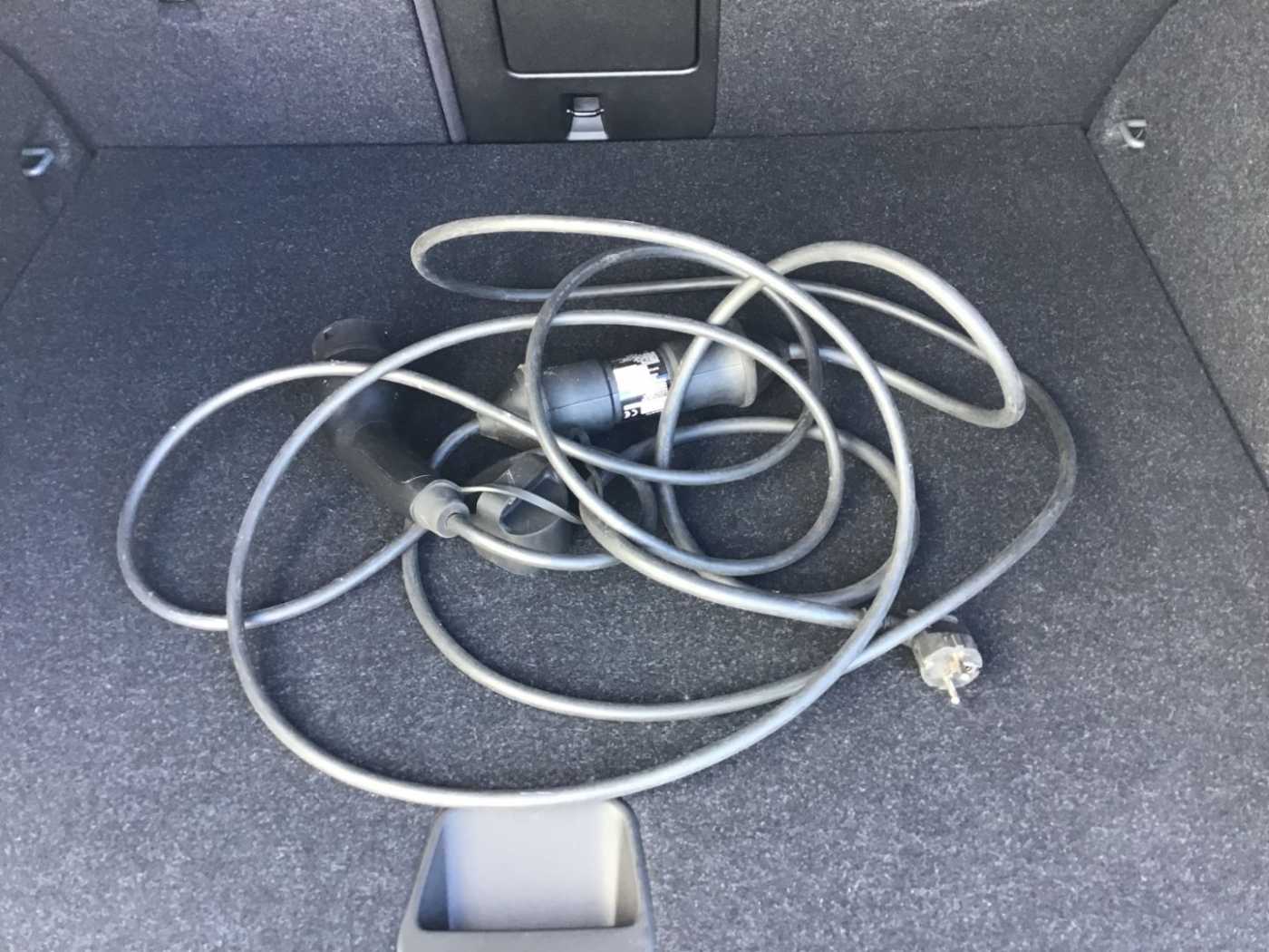 Volvo  T4 Plus Bright Recharge Navi Nebel