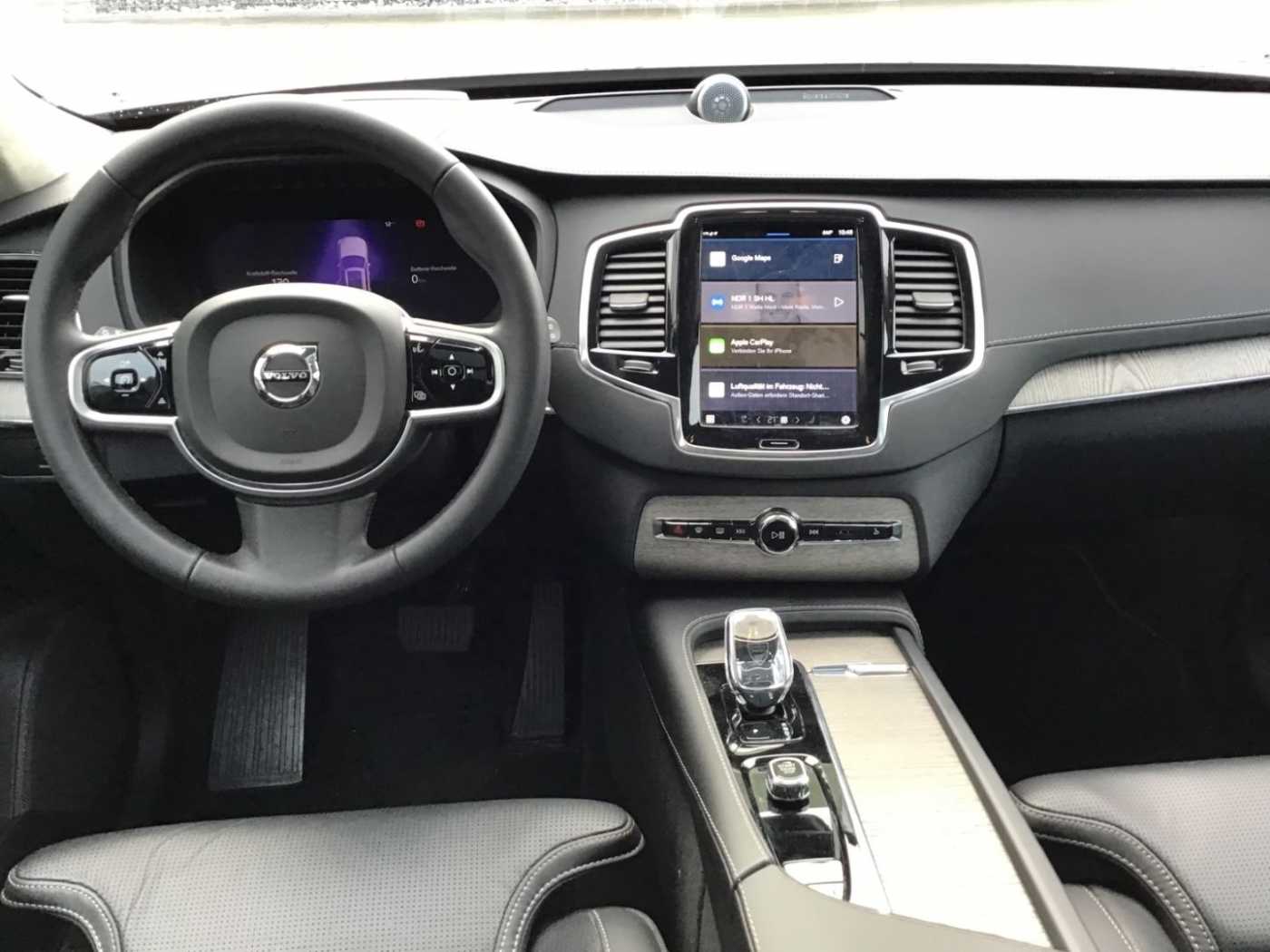 Volvo  T8 Ultimate Bright AWD 7-Sitzer PanoDach