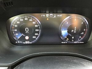 Volvo  B4 (Diesel) R-Design AWD 360° Cam AHK