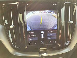 Volvo  B4 (Diesel) R-Design AWD 360° Cam AHK
