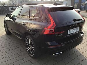 Volvo  B4 (Diesel) R-Design AWD 360° Cam AHK