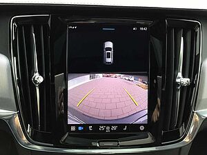Volvo  B4 (Diesel) Plus Dark PanoDach Cam Leder