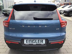 Volvo  B3 (Benzin) Plus Dark Keyless Navi Cam