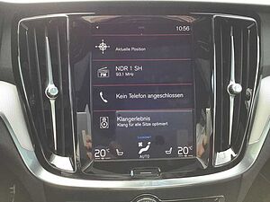 Volvo  T8 R-Design AWD PanoDach Stdhzg. HUD Cam