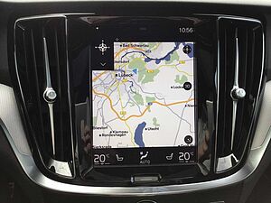 Volvo  T8 R-Design AWD PanoDach Stdhzg. HUD Cam