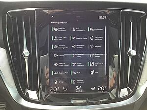Volvo  T8 R-Design AWD PanoDach Stdhzg. HUD Cam