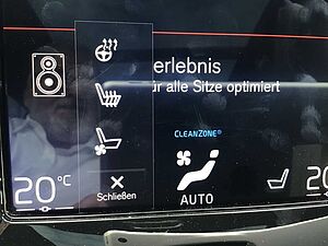 Volvo  T8 R-Design AWD PanoDach Stdhzg. HUD Cam