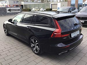 Volvo  T8 R-Design AWD PanoDach Stdhzg. HUD Cam