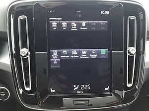 Volvo  D4 Momentum AWD Navi Cam Klima