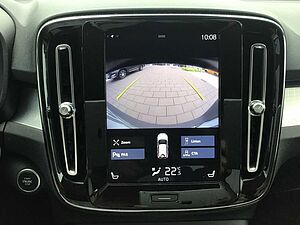 Volvo  D4 Momentum AWD Navi Cam Klima