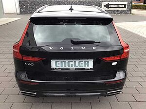 Volvo  T6 Plus Dark AWD PanoDach Cam