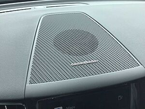 Volvo  B4 (Benzin) Plus Dark PanoDach Leder Cam
