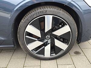 Volvo  T6 Plus Dark AWD Stdhzg. Licht-Paket