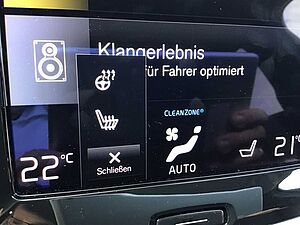 Volvo  B4 (Diesel) Momentum Pro Stdhzg. Leder H&K