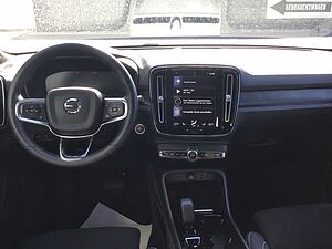 Volvo  T4 Plus Bright Recharge Navi Nebel