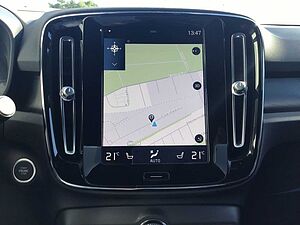 Volvo  T4 Plus Bright Recharge Navi Nebel