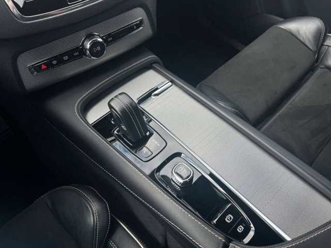 Volvo  B5 D AWD Geartronic R-Design/Keyless/iACC