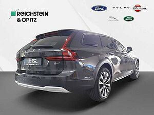 Volvo  Plus B4 D AWD Aut. +activeLED
