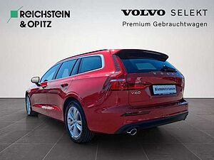 Volvo  B3 Mild-Hybrid Core Autom. /Keyless/Tempomat