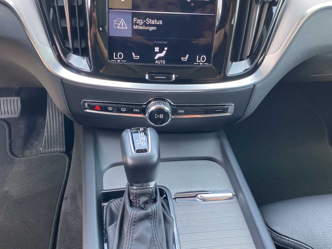 Volvo  Kombi T4 Inscription PDC harman SHZ SpurH