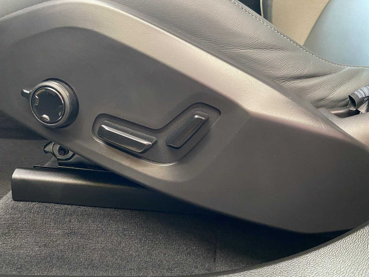 Volvo echarge T8 Twin Engine R Design Recharge