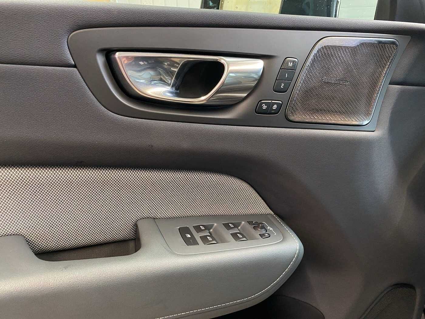 Volvo echarge T8 Twin Engine R Design Recharge