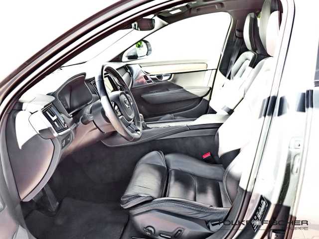 Volvo  Cross Country Pro D5 AWD EU6d-T+Bowers&Wilkins+360Grad*Kamera+Pano+Standhzg. +Vol