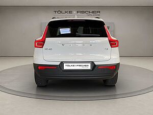 Volvo  T3 Momentum Core AUT Kam. Navi Virtual LED