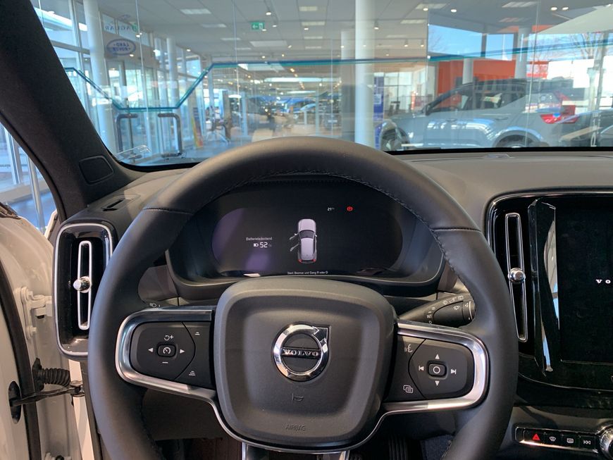 Volvo  Electric