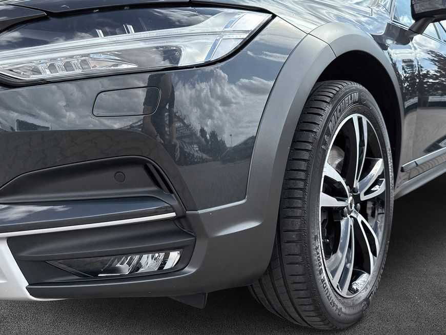 Volvo  CrossCountry