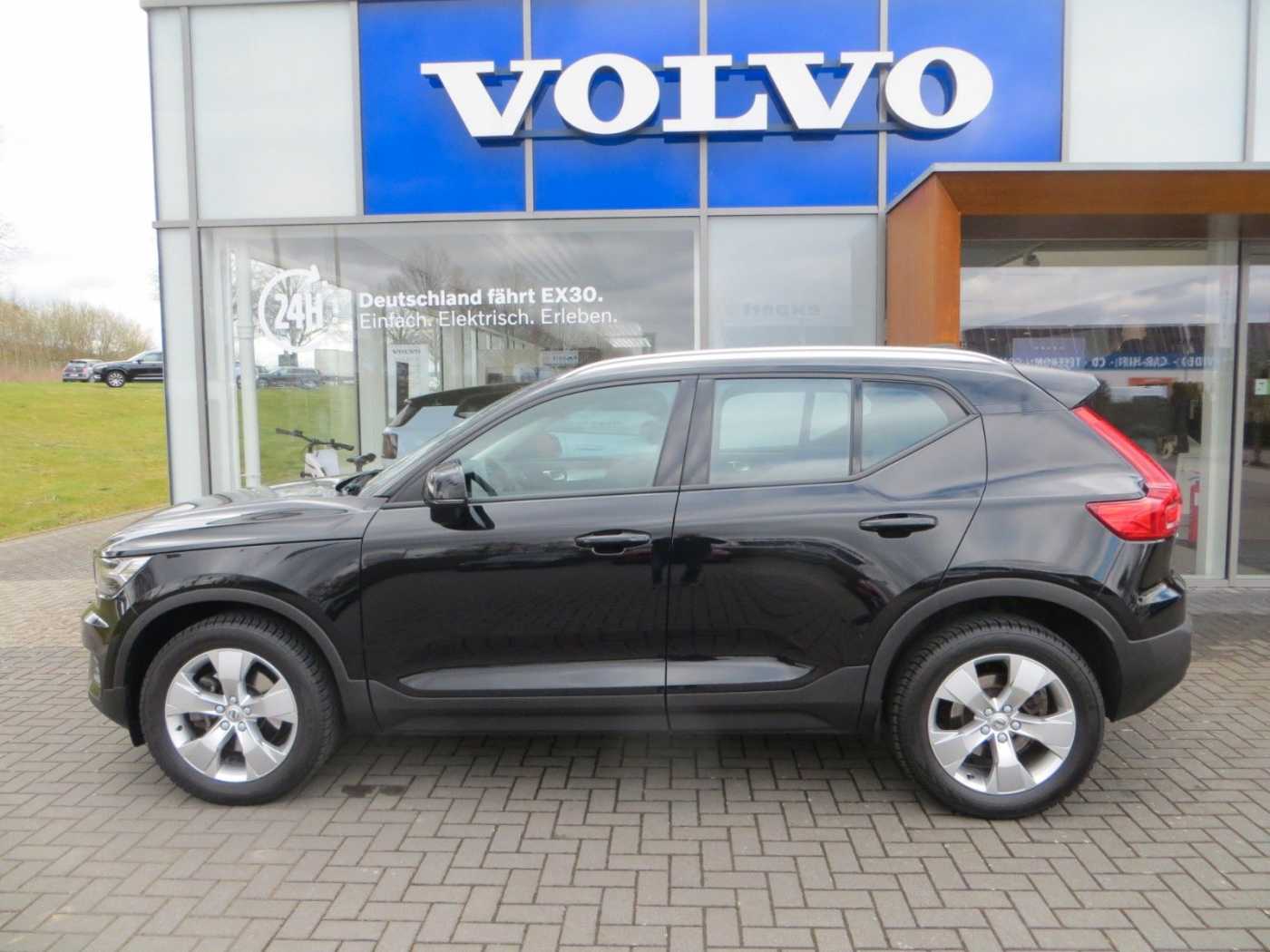 Volvo  T2 Momentum Pro PTS R-KAM AHK