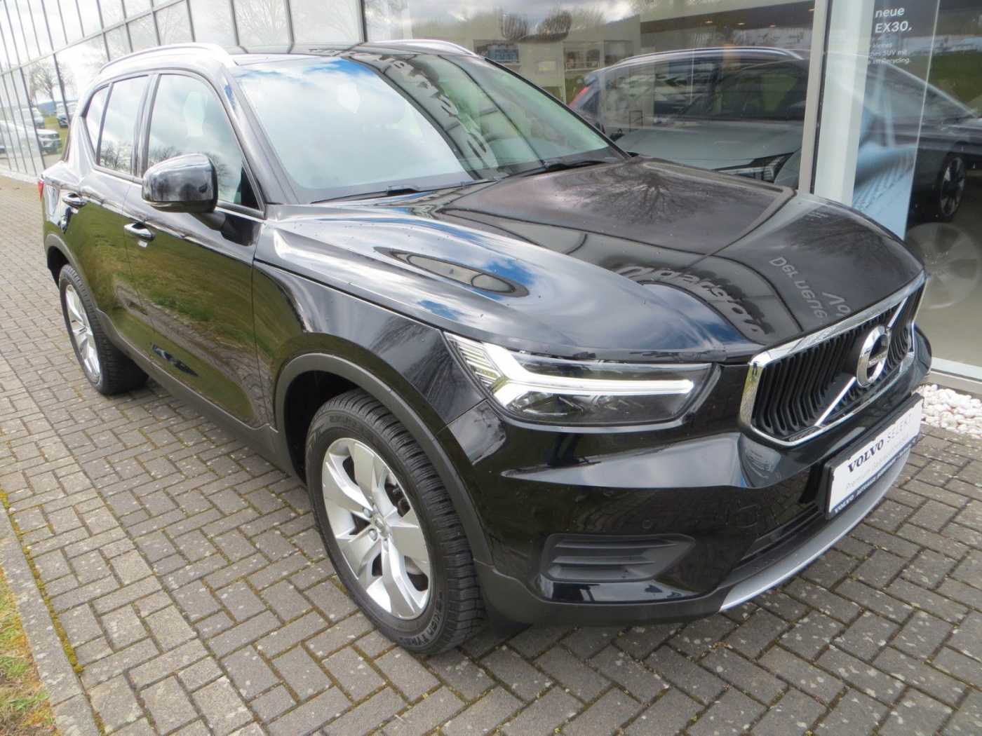Volvo  T2 Momentum Pro PTS R-KAM AHK
