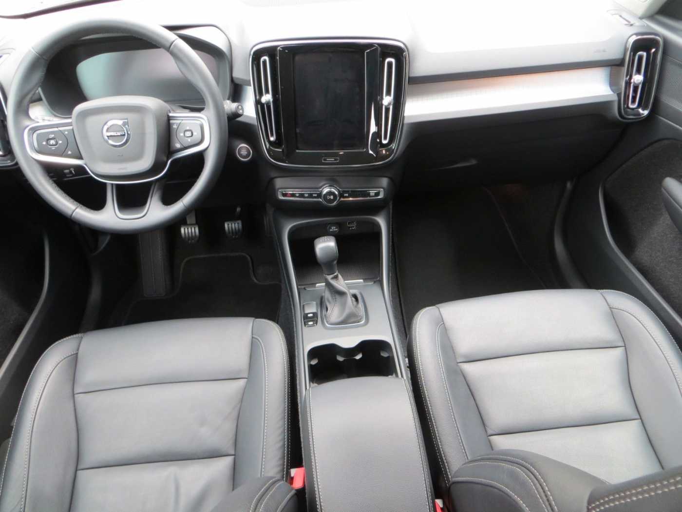 Volvo  T2 Momentum Pro PTS R-KAM AHK