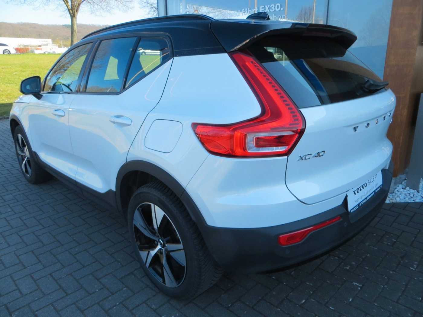 Volvo  Recharge Core Single Motor
