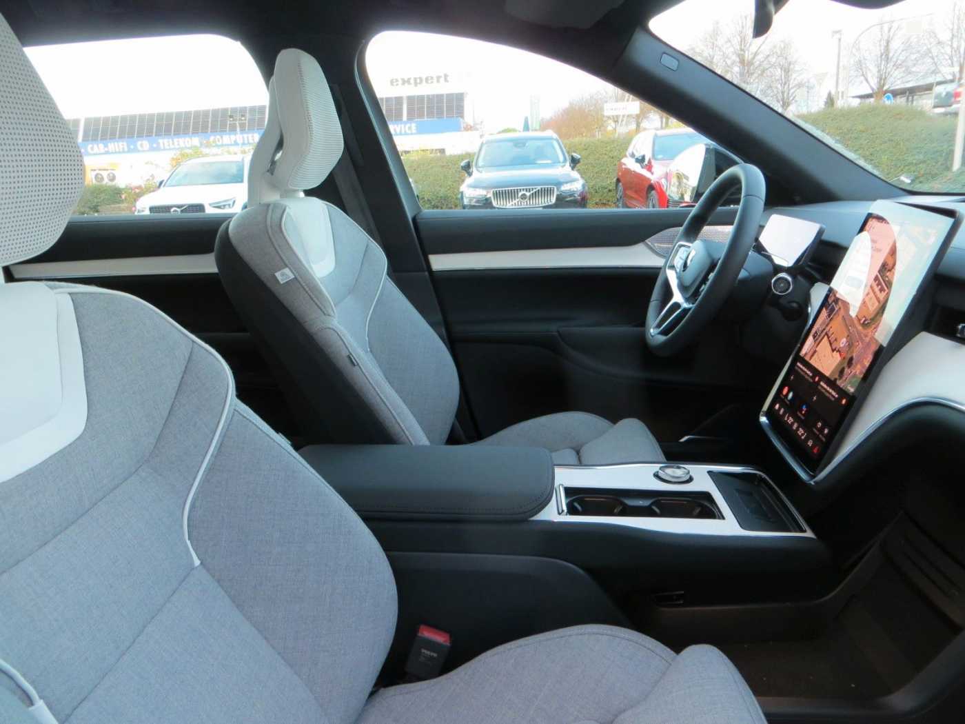 Volvo  Twin Motor AWD Ultra 7-Sitzer