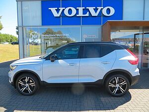 Volvo  T4 Recharge R Design H&K SOUND AHK