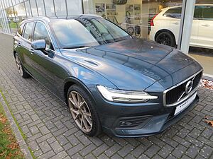 Volvo  B4  Geartronic Momentum Pro ACC LM 19&apos, &apos, AHK