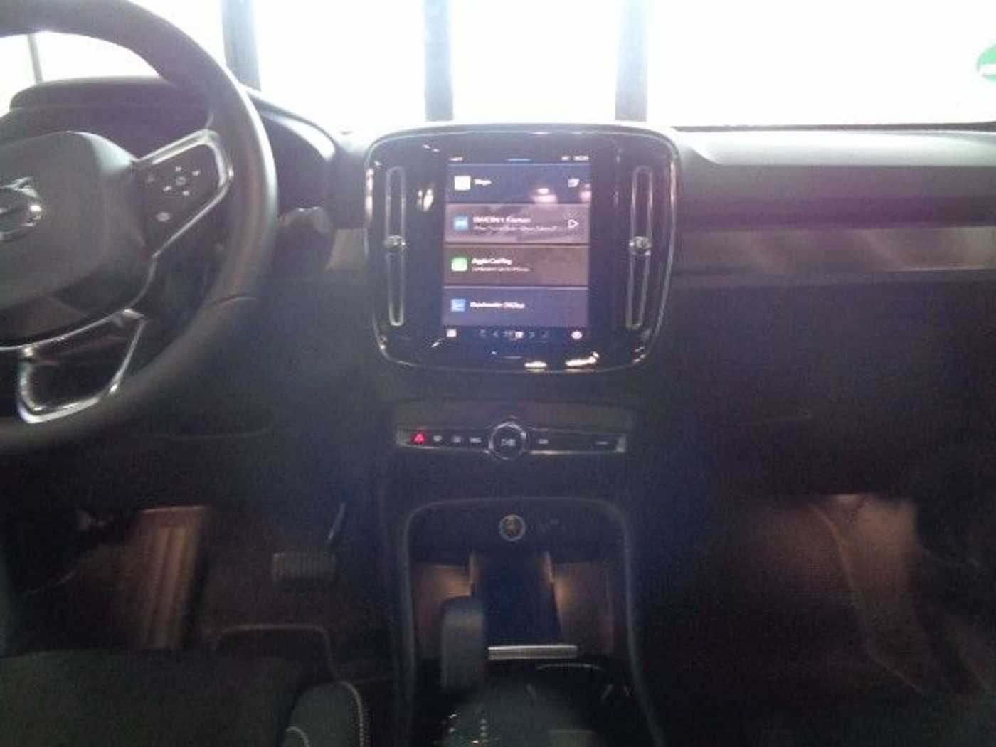 Volvo  1st Edition AWD*360*ACC*BLIS*ZINS eff. 0,99%