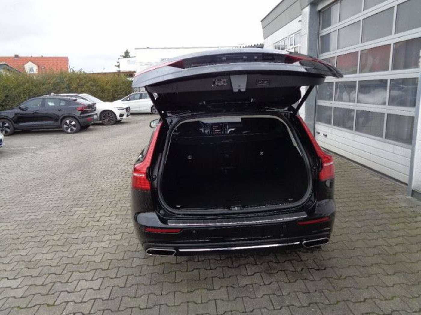 Volvo T6 Inscription Expression Plug-In Hybrid*AHK