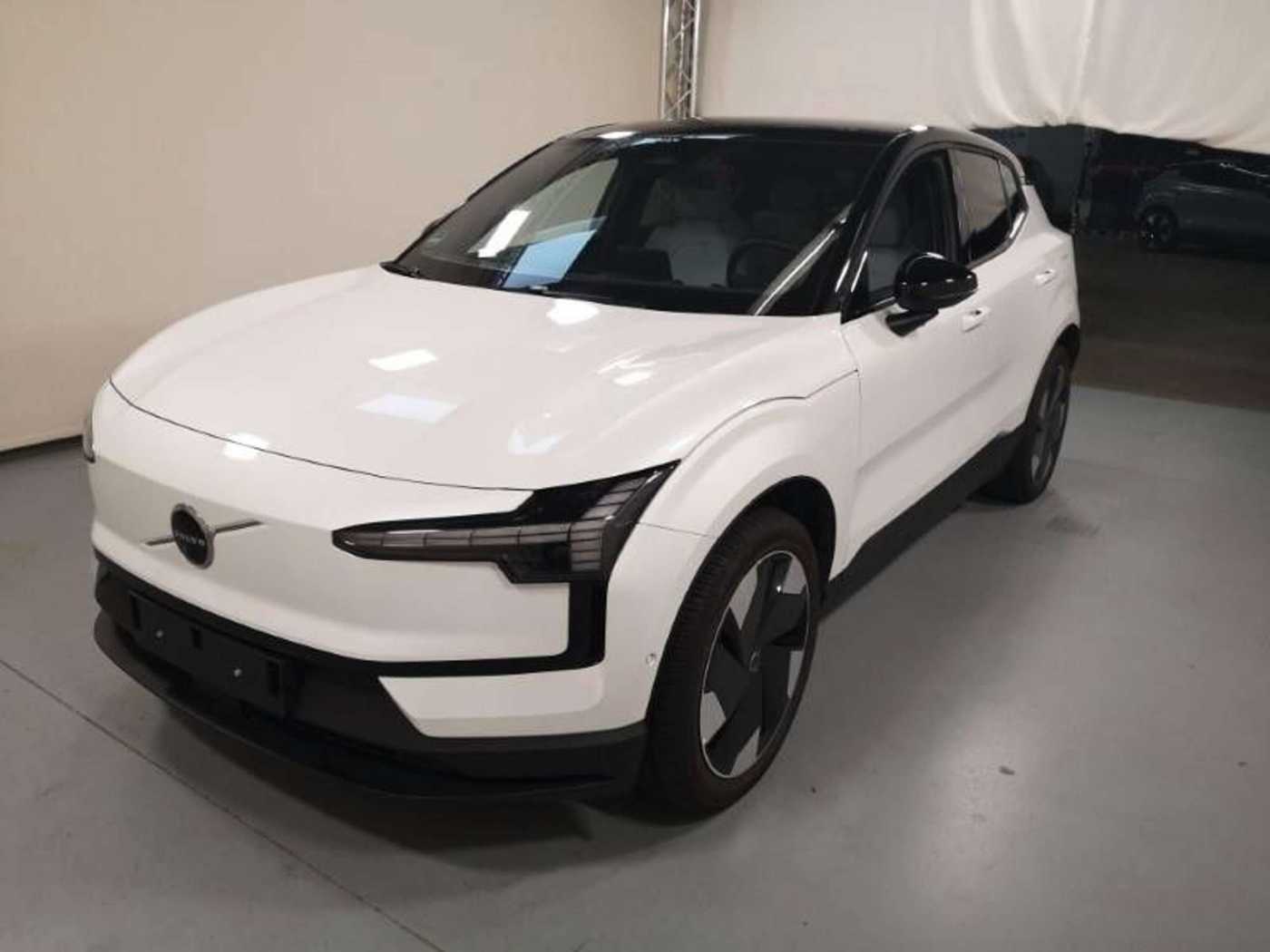 Volvo  Ultra Pure Electric EXTENDED RANGE