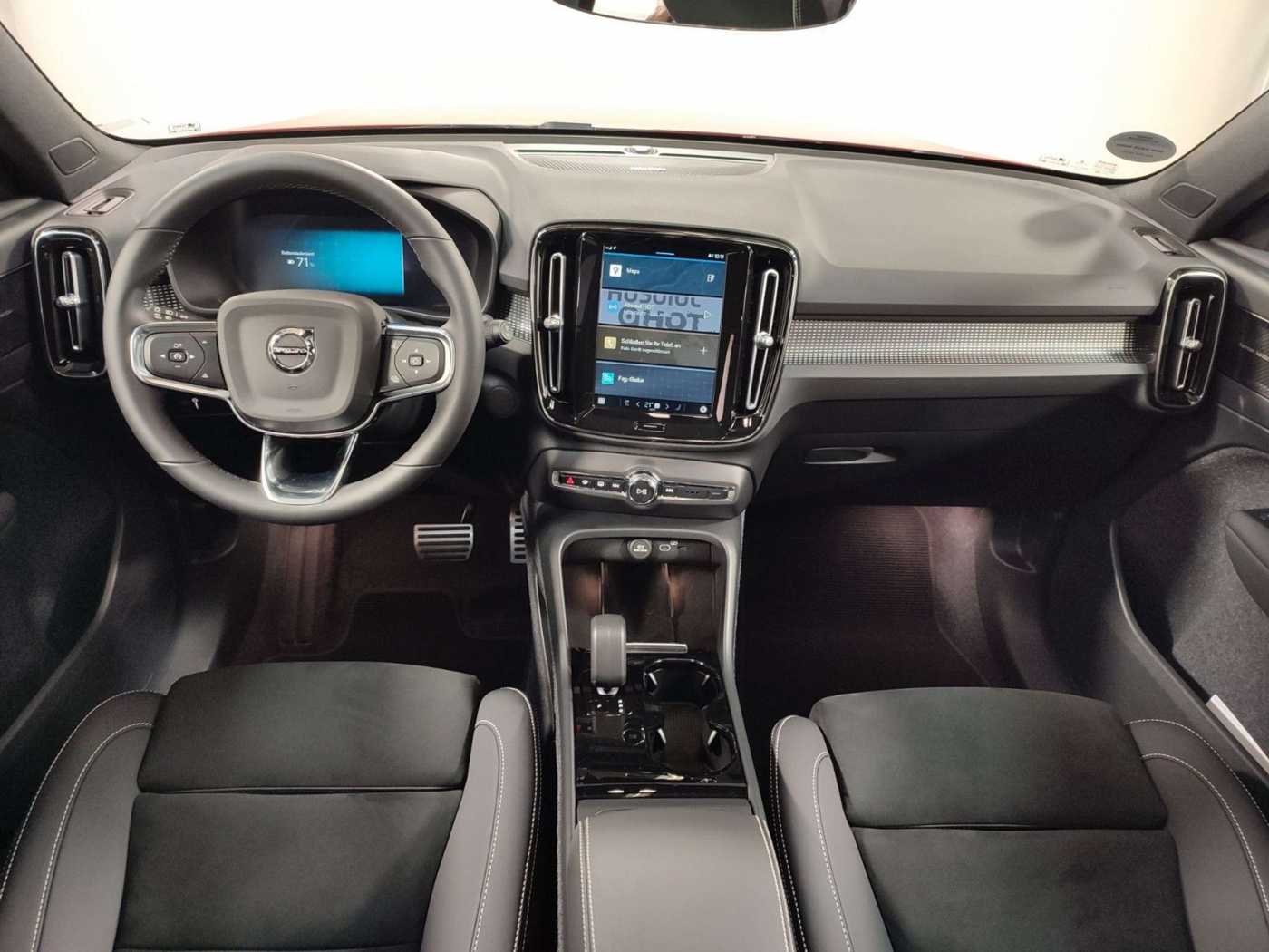 Volvo  Pro Recharge Pure Electric*Zins eff. 0,99%