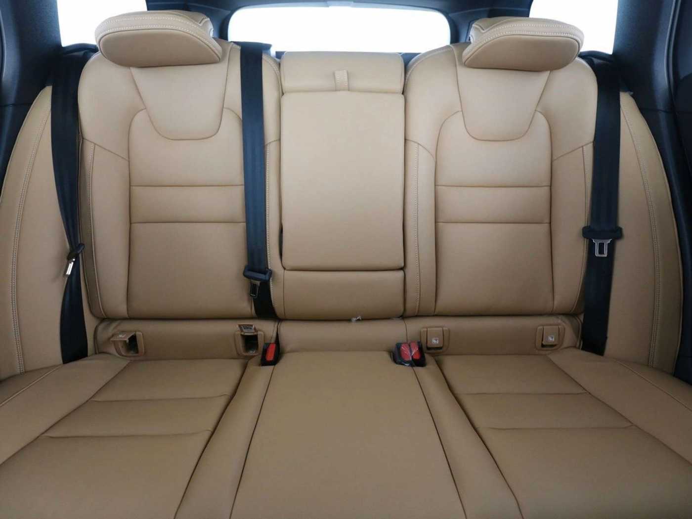 Volvo  Ultra Dark*360*BOWERS*HUD*AHK*LEDER BEIGE