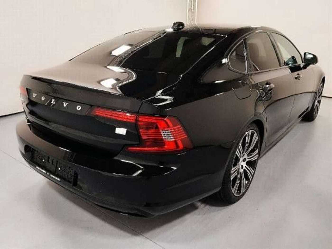 Volvo  T8 Plus Dark Plug-In Hybrid AWD*UPE 90.060.-