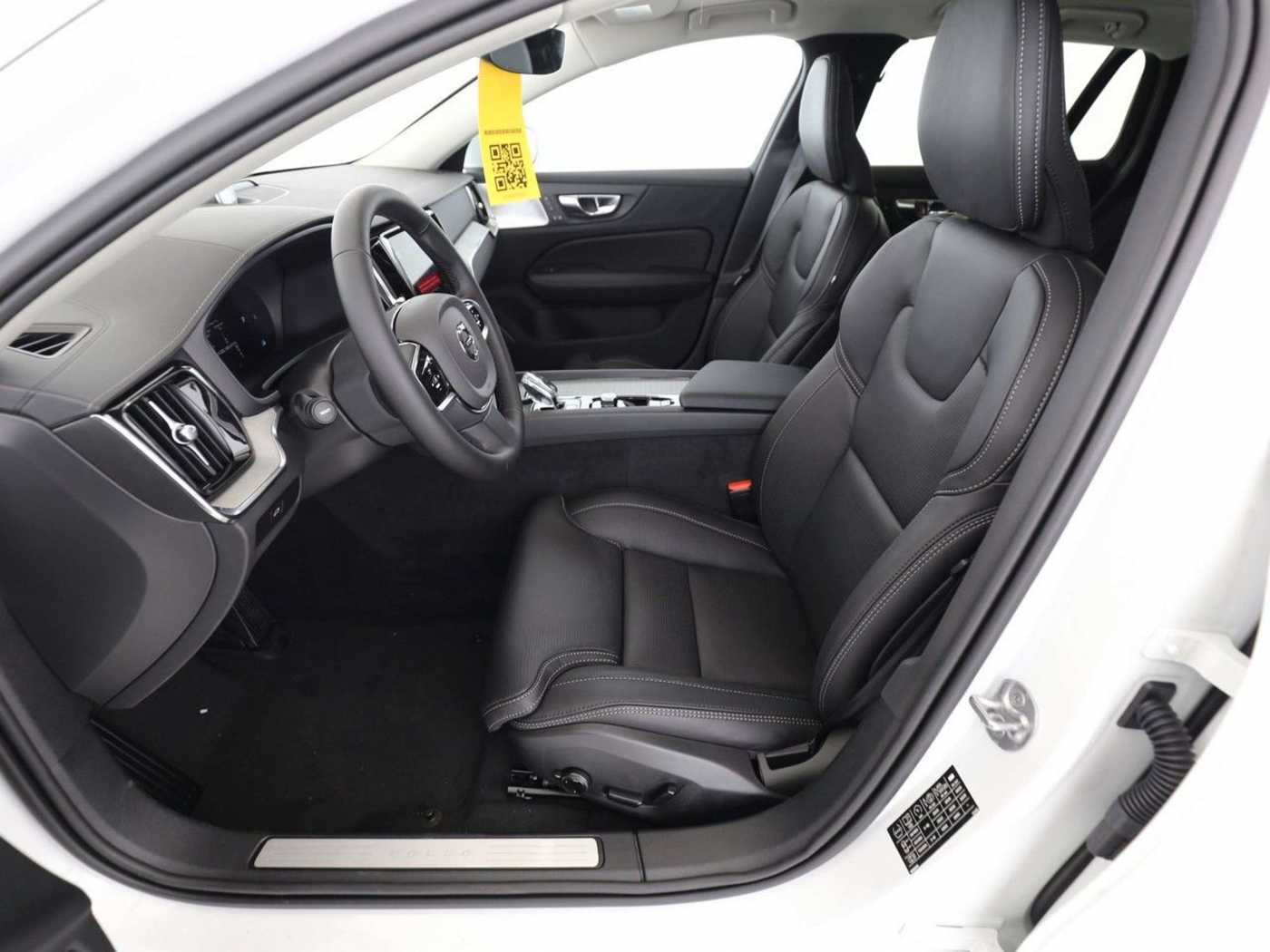 Volvo  Cross Country Ultimate AWD*UPE 79.650.- Euro