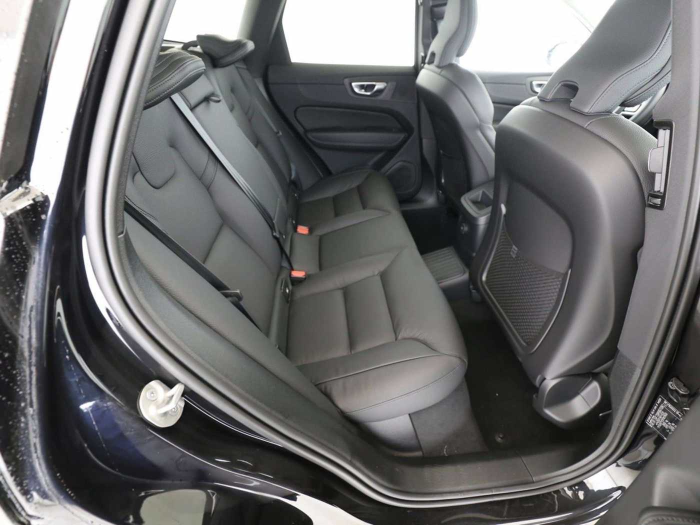 Volvo  T8 Ultimate Dark Recharge PlugIn Hybrid AWD